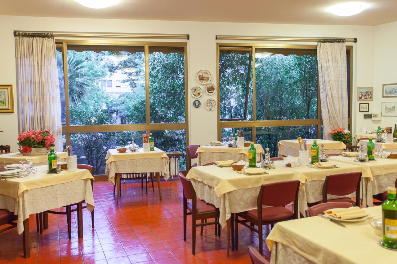 Hotel Quisisana Tabiano Terme エクステリア 写真