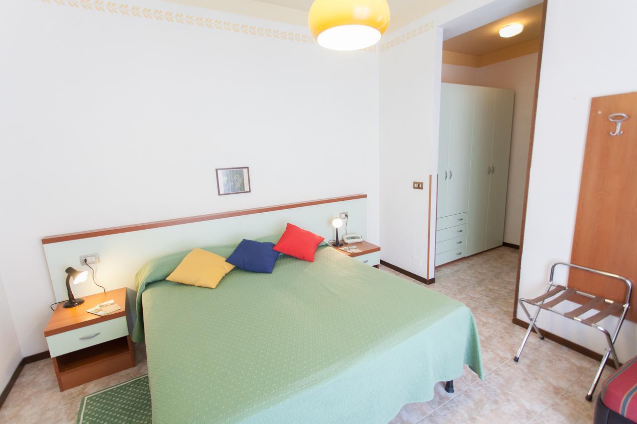 Hotel Quisisana Tabiano Terme エクステリア 写真