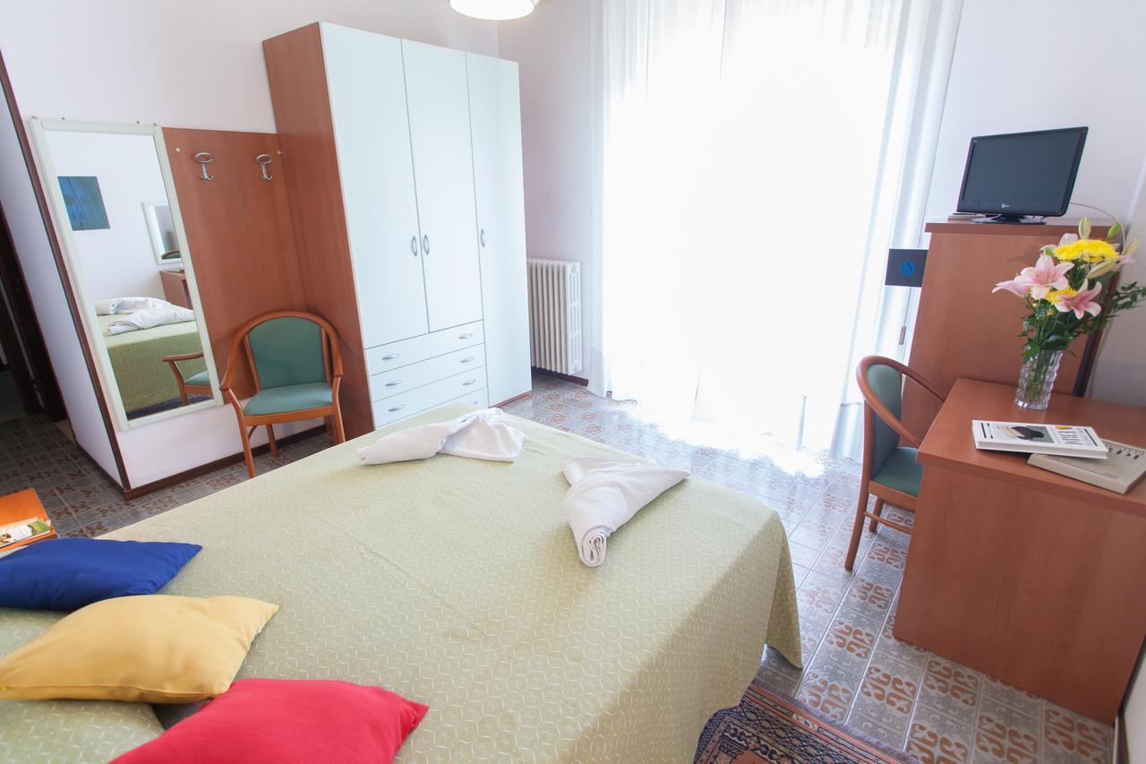 Hotel Quisisana Tabiano Terme エクステリア 写真